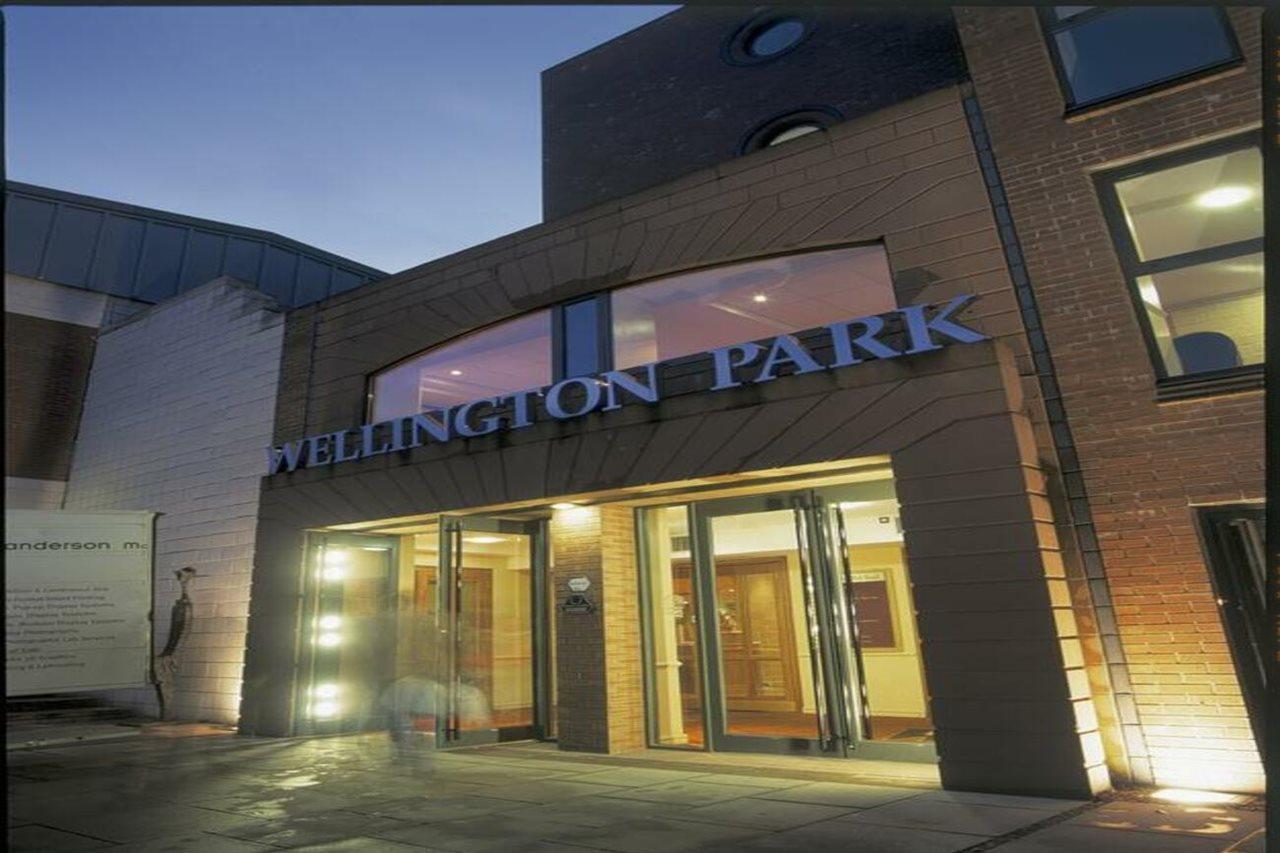 Wellington Park Hotel 벨파스트 외부 사진